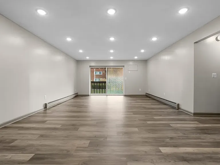 1160A S Main St #107 — Photo 3