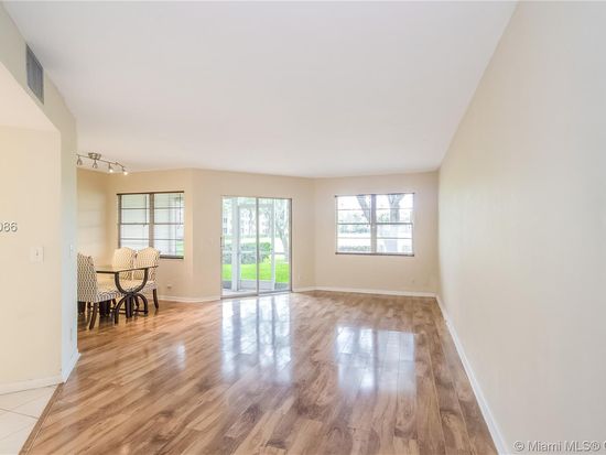 12800 SW 7th Ct APT 103G, Pembroke Pines, FL 33027