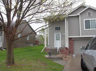 1016 Edward St, Papillion, NE 68046