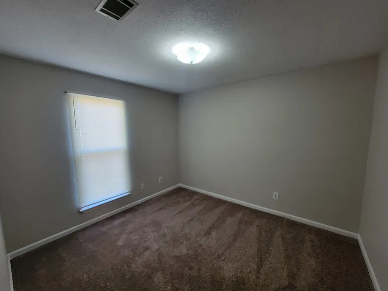 4460 Whisperwood Dr — Photo 18