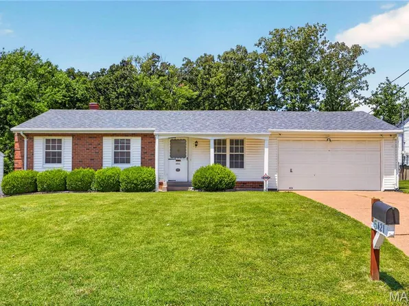 5421 Valleyside Ln, Saint Louis, MO 63128