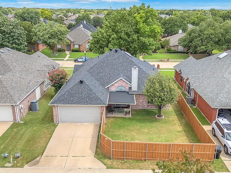 10809 River Oaks Dr — Photo 30