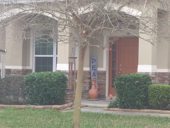 4th image of 923 Daisy Hill Ct