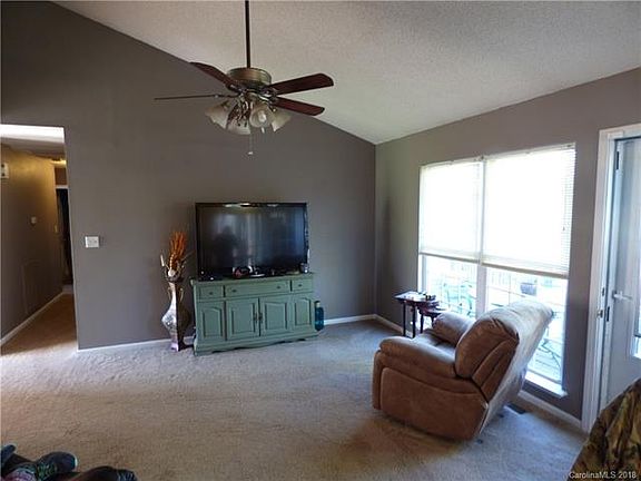3rd image of 7846 Adeline Ln