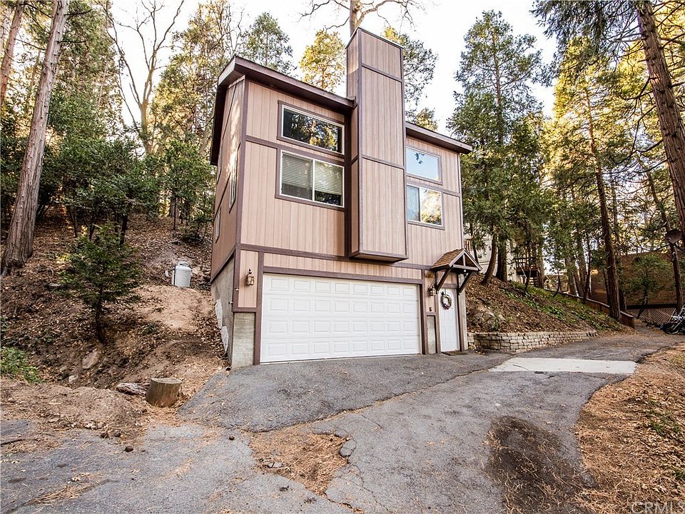 1st image of 23717 Lakeview Dr
