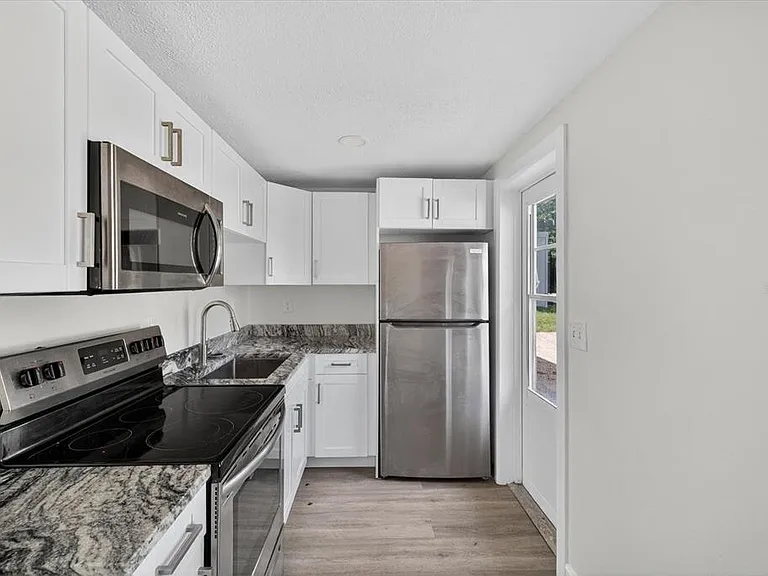 5409 Oceanic Rd — Photo 21