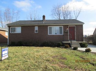 4282 Maplegrove Dr, Grove City, OH 43123