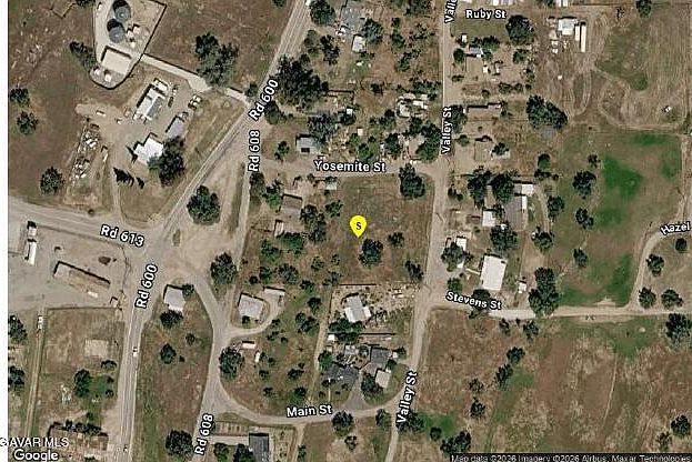 1st image of Yosemite & Valley St