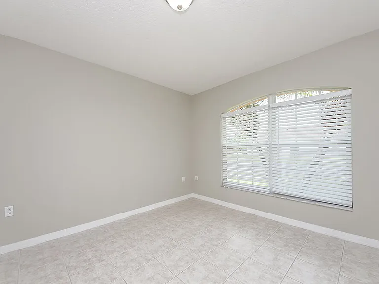 4616 Falcon Ave — Photo 12