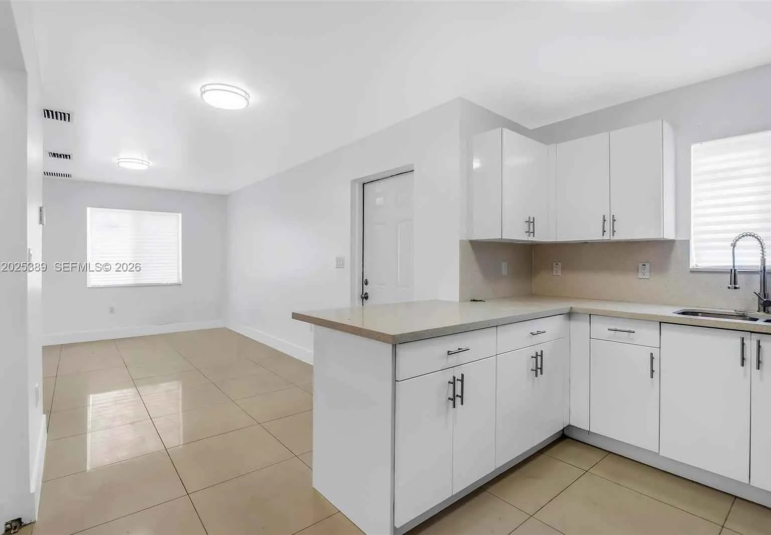 1180 Nw 67th St # 2 Miami, Fl 33150 — Photo 3