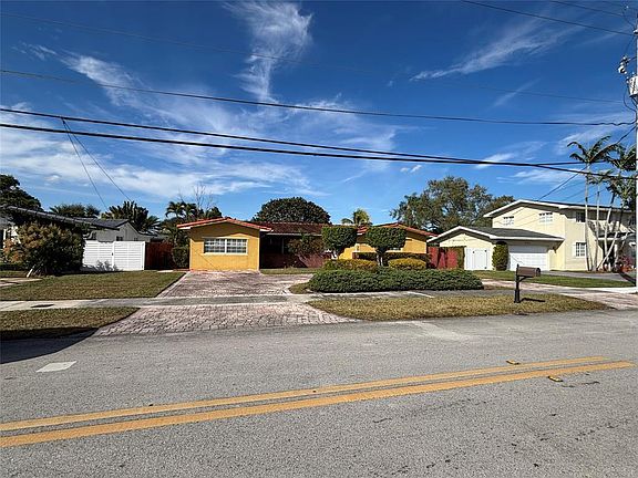 2nd image of 9261 SW 68th St