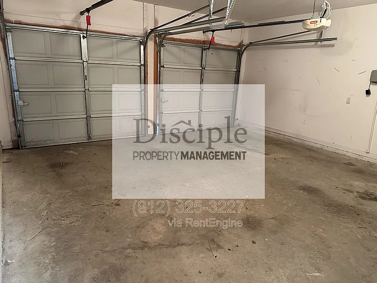 250 Summer Hill Way — Photo 36