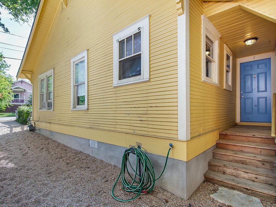 access from street to C unit door