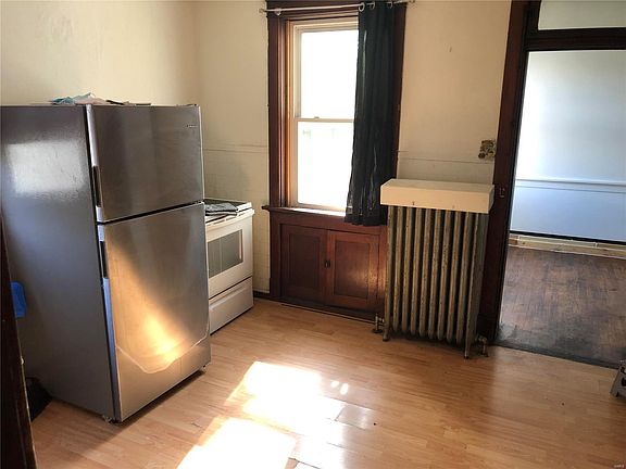 4th image of 3420 Klocke St
