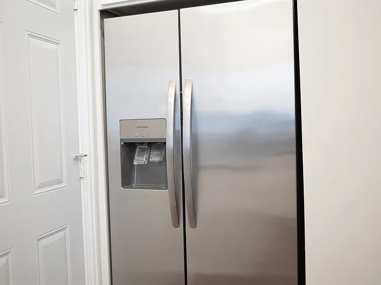 10560 S Lafayette Ave #1 — Photo 7