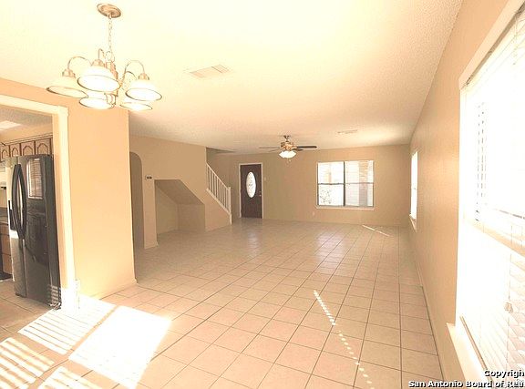 4th image of 10407 Stonewind Pl