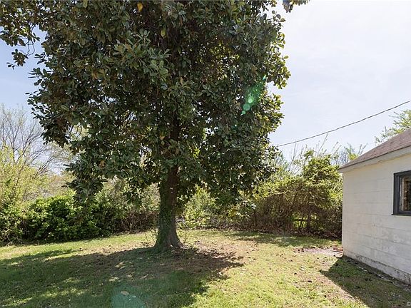 4th image of 4503 Eanes Ln