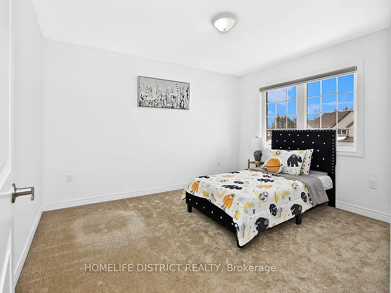 74 Summer Breeze Dr — Photo 25