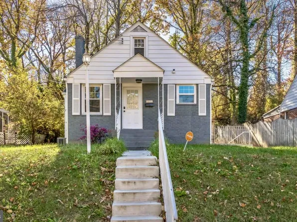 6811 Greenvale Pkwy, Hyattsville, MD 20784