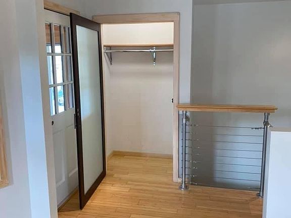 3rd image of 68 Harbor Ave #2