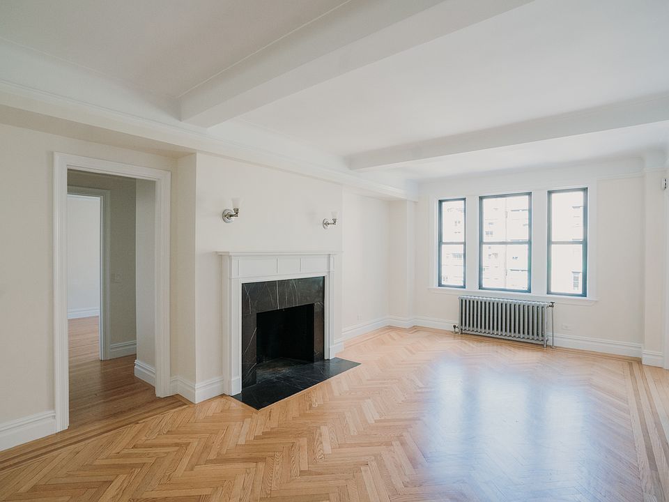 1st image of 210 E 68th St APT 15A