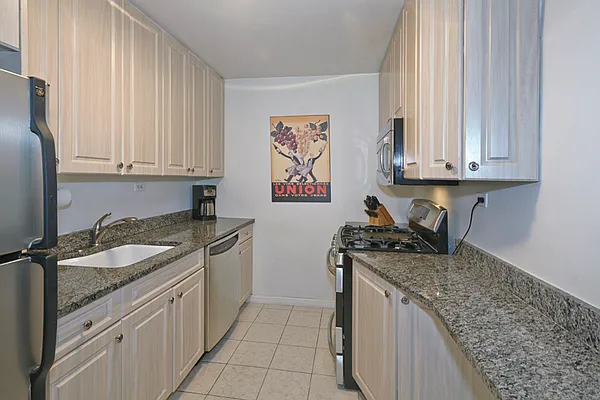 Sold by Brown Harris Stevens | media 30