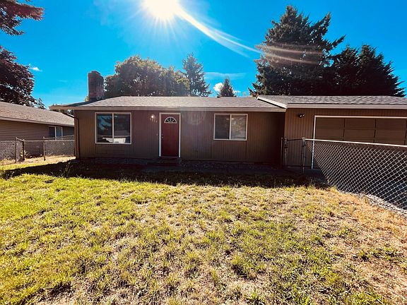 3rd image of 3514 NE 126th Ave