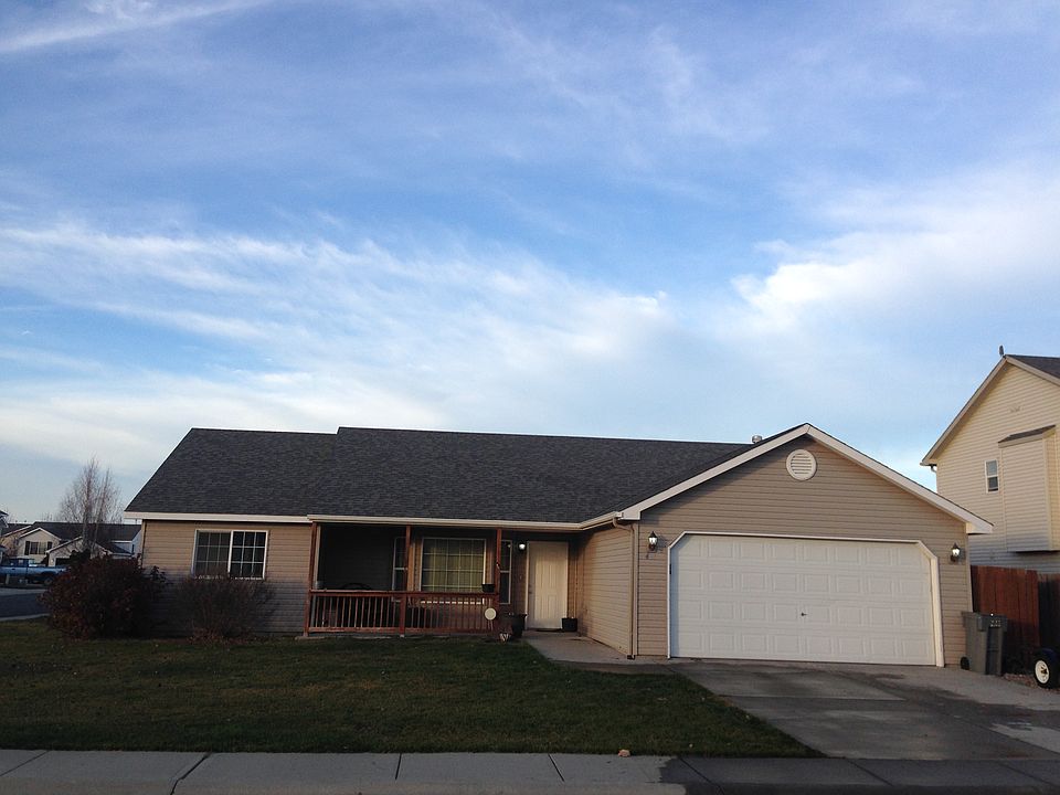 1st image of 421 E Norma Lee Ave
