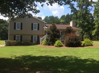 230 Ebenezer Dr, Newnan, GA 30265