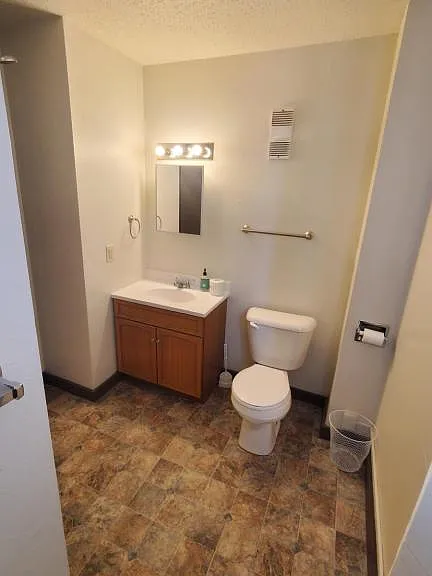 116 S Main St #301 — Photo 4