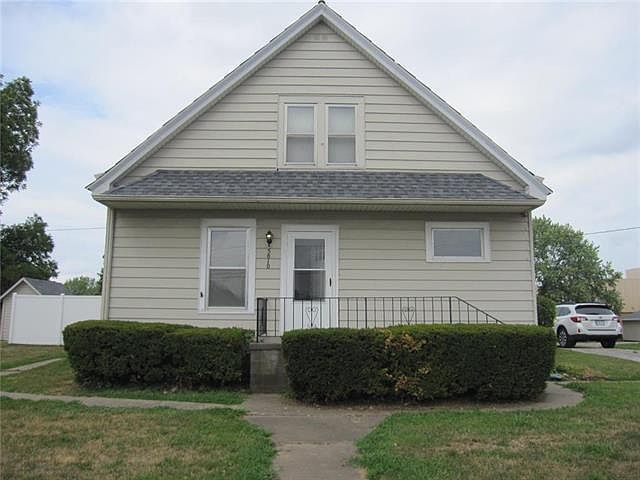 1st image of 5810 S 22nd St