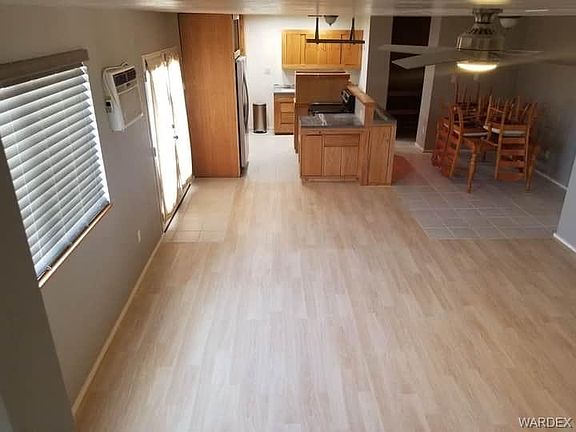 3rd image of 272 Campanile Dr
