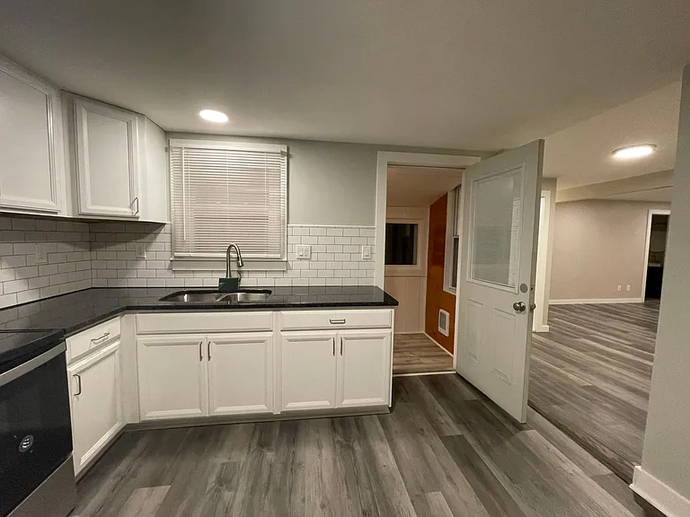 108 Clinton St #2 — Photo 1