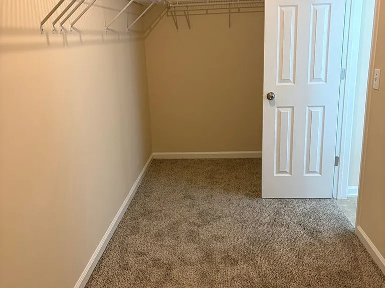 835 N Bay Overlook — Photo 39