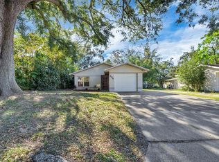 526 Palencia Pl, Lakeland, FL 33803