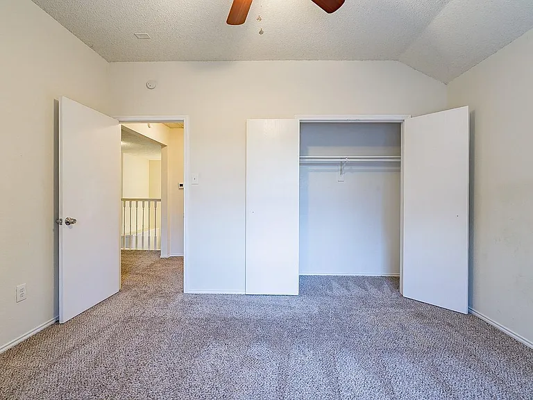 1408 Belaire Dr — Photo 33
