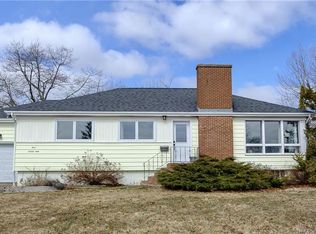 461 Ridge Row, Saint John, NB E2M 4A3