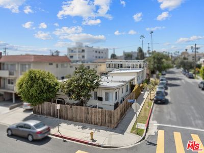 1403 Brockton Ave, Los Angeles, CA, 90025