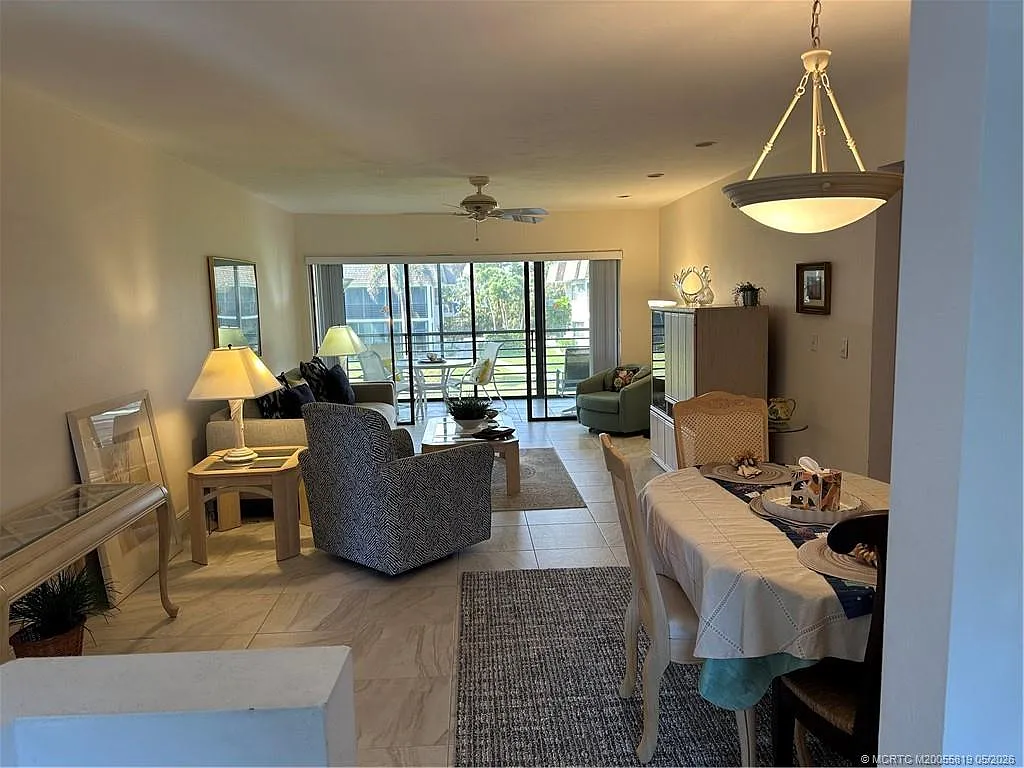 2 bed, 2.0 bath, 1063 sqft, $3,500 — Photo 3