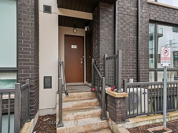 3rd image of 26 Fieldway Rd Unit 46