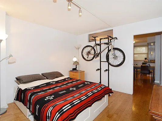 Sold by Robert E. Hill  | media 36