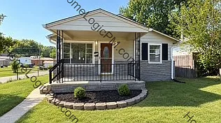 3 bed, 1.0 bath, 1212 sqft, $1,425 — Photo 1