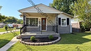 1st image of 302 N 8th Ave