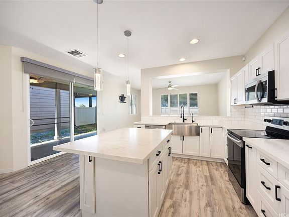 3rd image of 91-6221 Kapolei Pkwy Unit 309