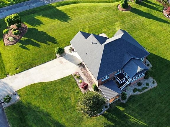 3rd image of 2208 Saint Bride Ct