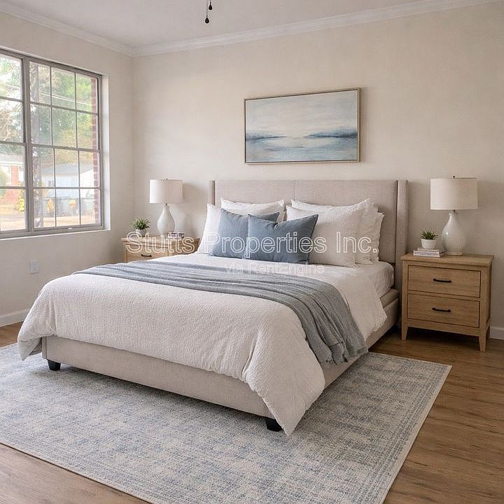 1st image of 927 Sherrod Ave #3