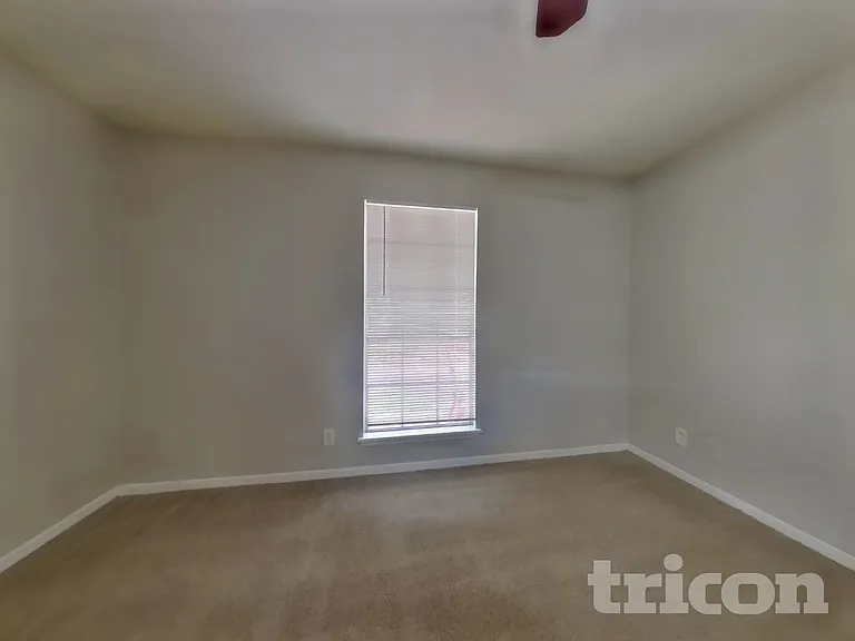 24122 Spring Mill Ln — Photo 8