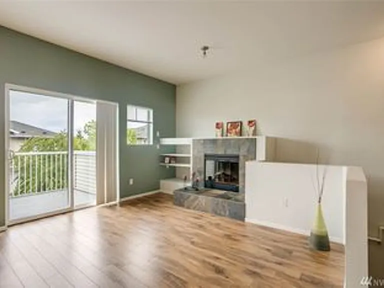 4050 S 212th Ct #D — Photo 12