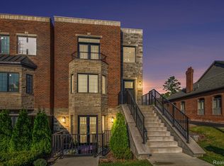 1219 N Main St, Rochester, MI 48307