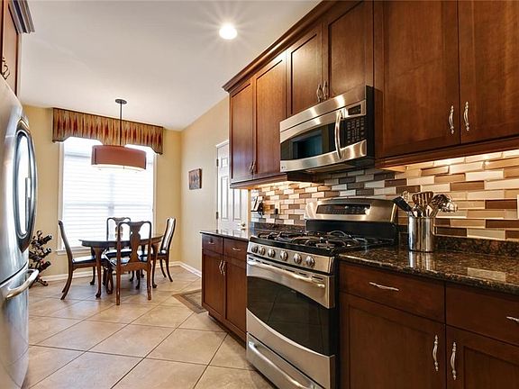 4th image of 5603 Schindler Dr S